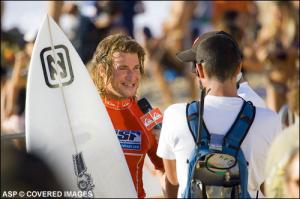 Mark Occhilupo gibt ein Interview f�r den Live-Webcast