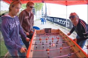 S�dafrikanische Kickerrunde: Davey Weare, Greg Emslie & Travis Logie