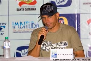 Kelly Slater hat noch Chancen als Au�enseiter