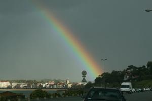 Regenbogen ber Saint-Jean-de-Luz