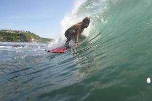 Surfer: Ari  Spot: Bingin