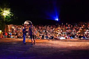 Kino, Mond & Sterne